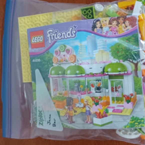 LEGO Friends Heartlake Juice Bar Set 41035 - Picture 5 of 6